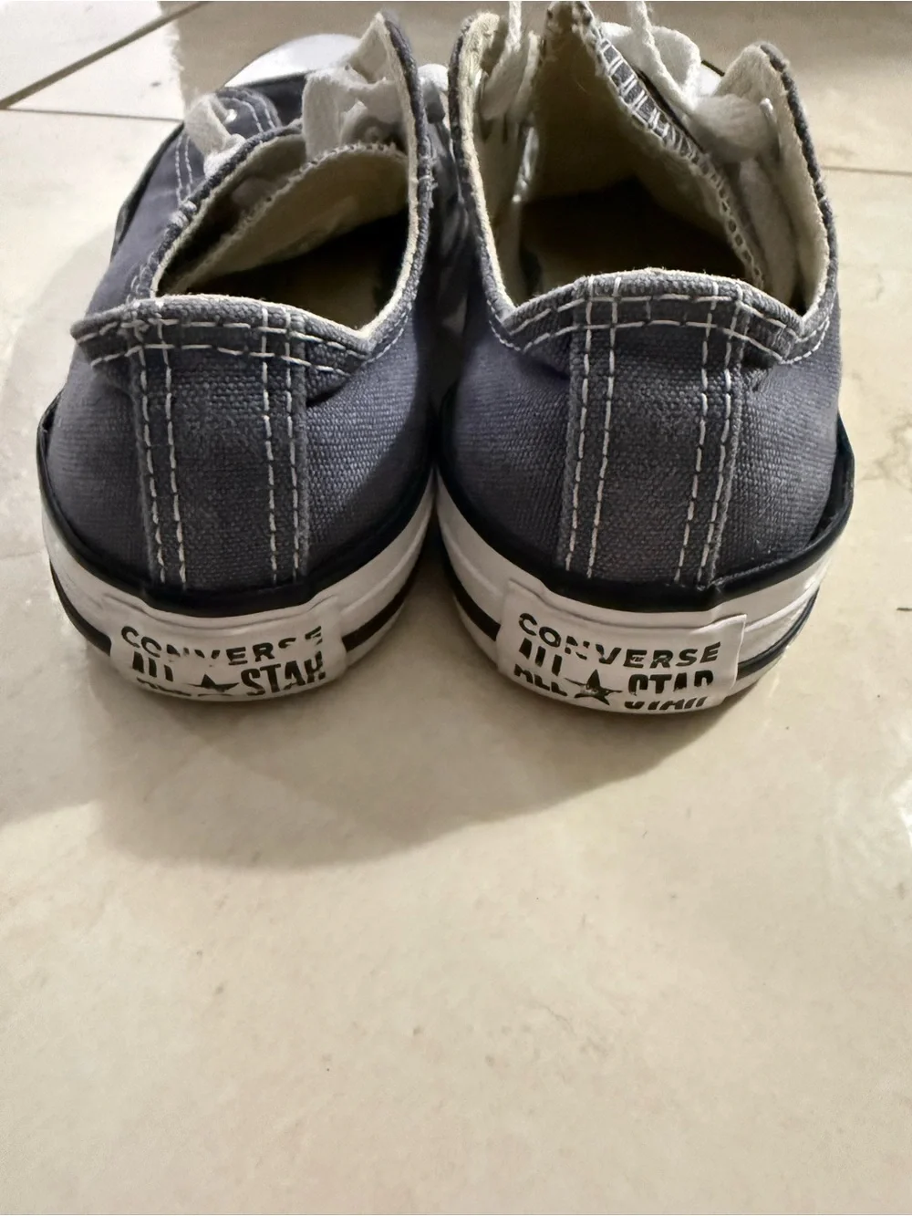 Converse Kids Grey Canvas Low Top Sneakers Size 1 Youth EUC